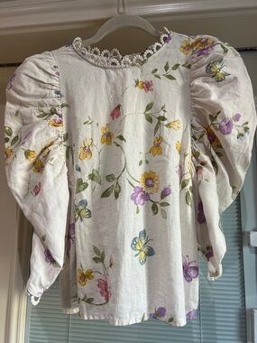 Laura Ashley Cream Floral Puff Sleeve Blouse with Lace Trim